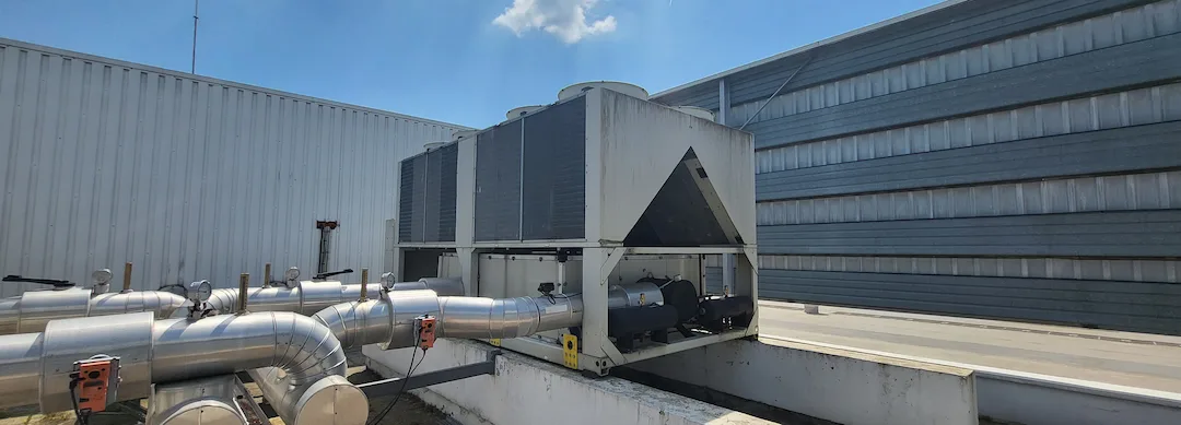 Groupe froid eau glacée Daikin maintenance CVC