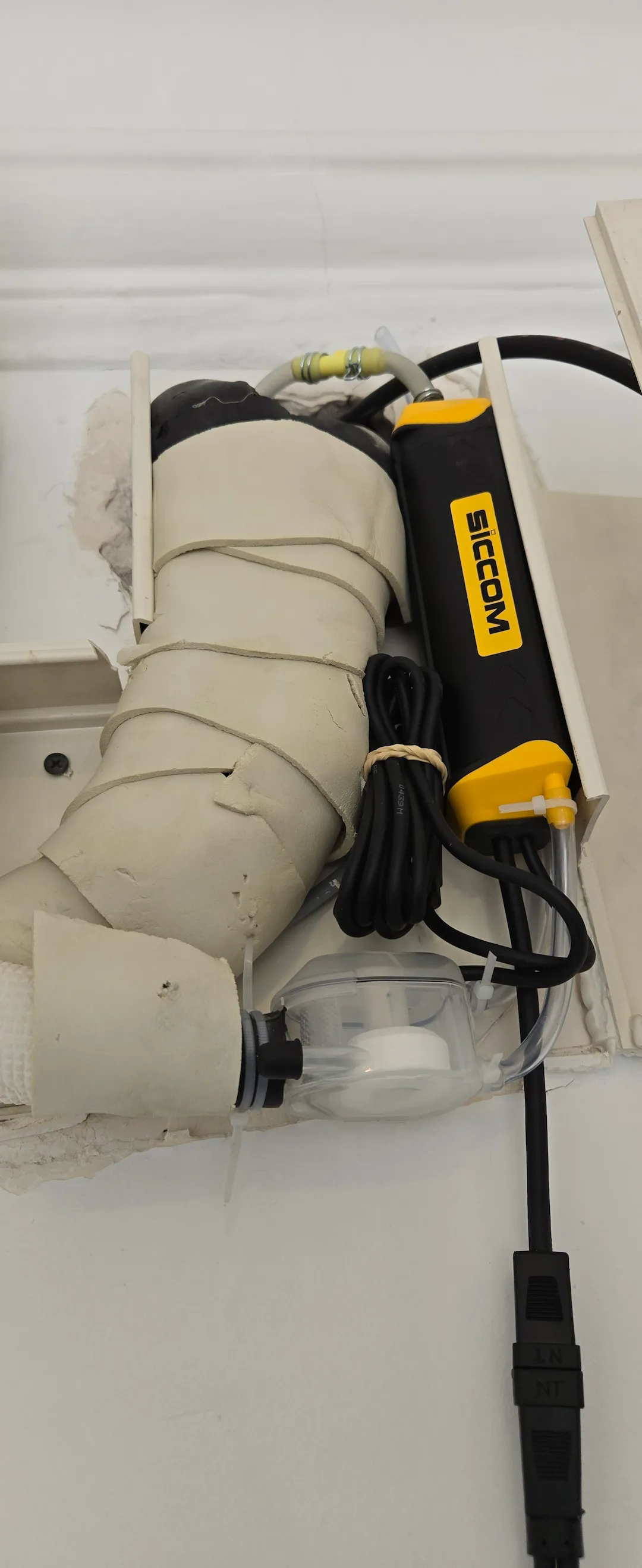 Adaptation emplacement pompe condensats SICCOM DT20 split mural