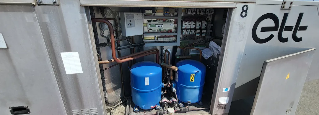 Contrôle technique rooftop CVC compresseurs et armoire électrique